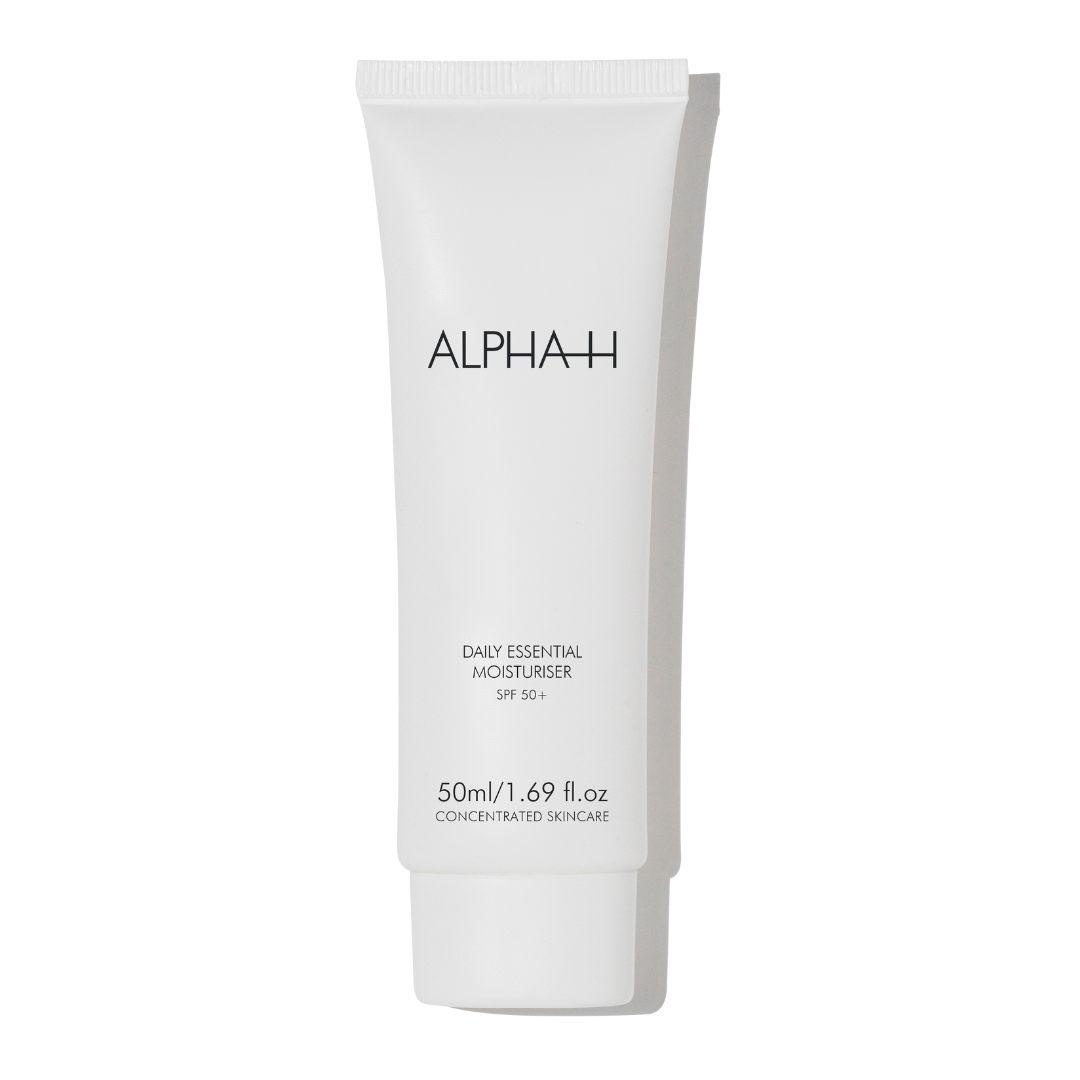 Bescherm je huid dagelijks tegen schadelijke UV-straling en hydrateer tegelijkertijd met de Alpha-H Daily Essential Moisturiser SPF 50. Deze innovatieve dagcrème combineert intensieve hydratatie met krachtige antioxidanten en een hoogwaardige zonbescherming.