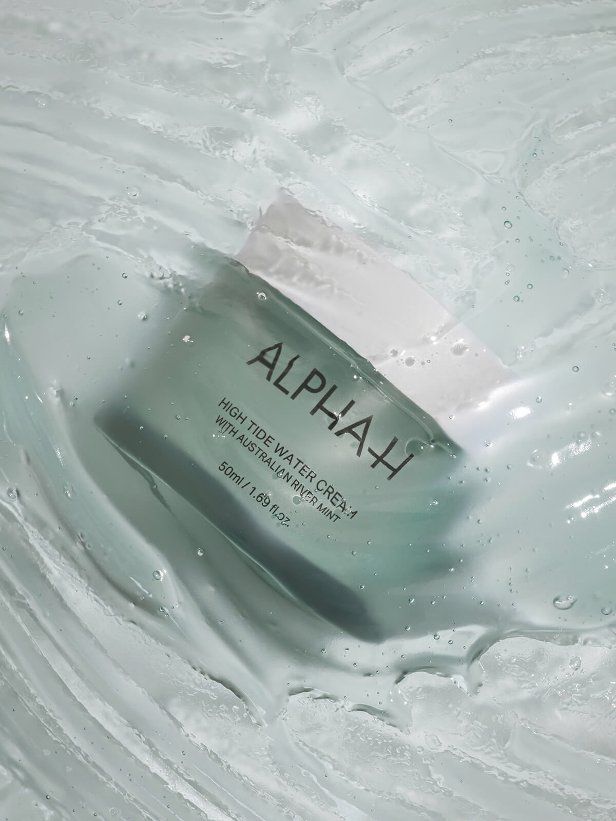 Alpha-H High Tide Water Cream - hydraterende moisturizer - Luxueuze hydratatie voor een stralende huid.