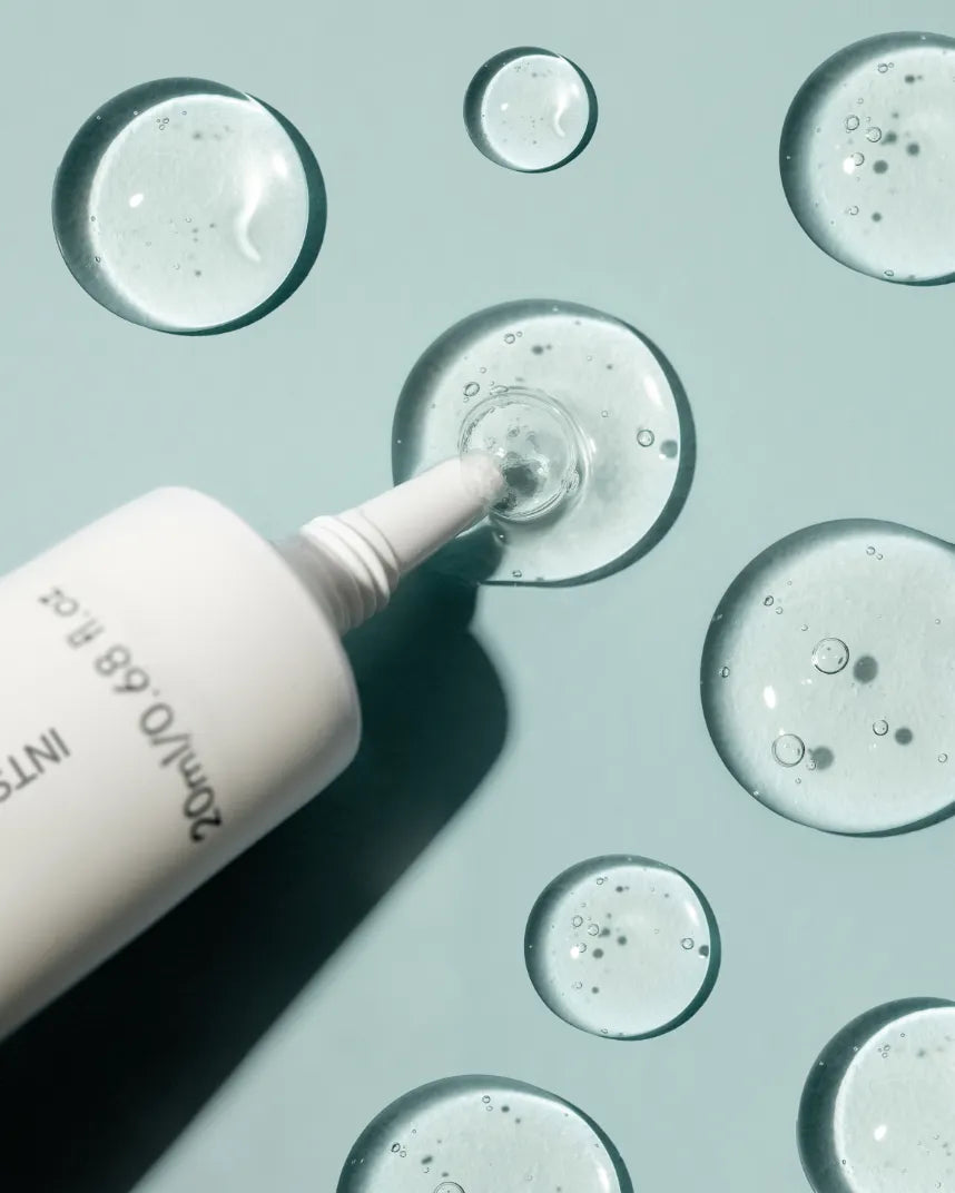Met de Alpha-H instant action BHA blemish treatmentkun je snel afscheid nemen van ongewenste puistjes en een egale, stralende teint herstellen. Voel je zelfverzekerd en zorgeloos met deze effectieve SOS-gel die speciaal is ontwikkeld om jouw huidproblemen direct aan te pakken. Bestel nu en ontdek de kracht van heldere, gezonde huid!